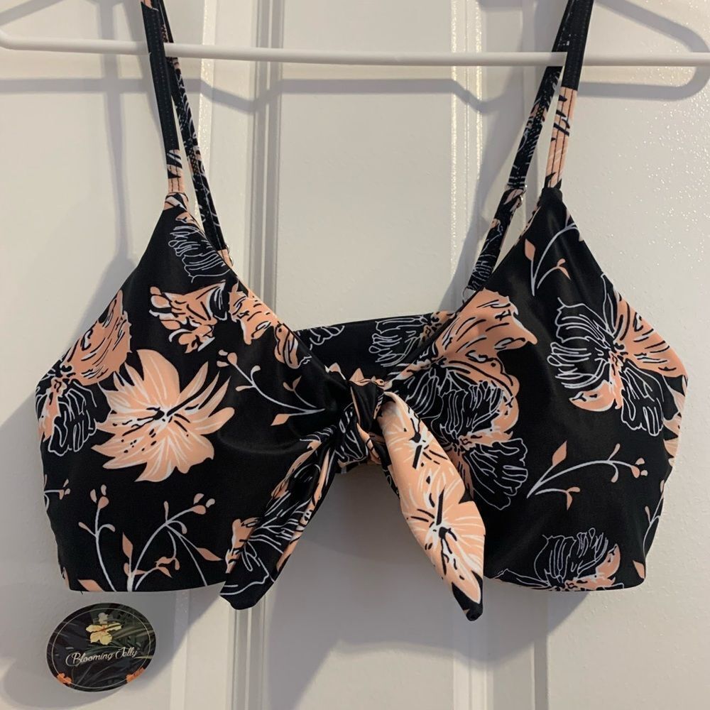 Blooming Jelly small bikini top black peachy orange
